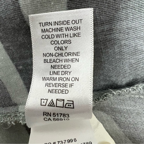 NWT MAURICES Women’s Button Blouse/Top Small Multi Color Camouflage Print Flaw - Picture 10 of 14